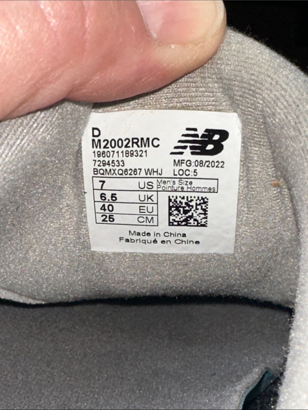 New Balance 2002R Size 7 - Picture 7 of 7